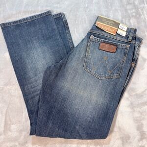 Wrangler Retro Relaxed Boot Mens Jeans Dark Wash Size 31x32 New